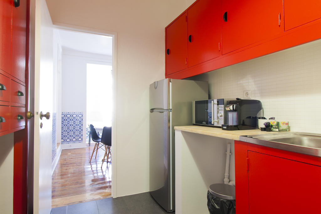 Bairrus Lisbon Apartments - Alfama Экстерьер фото