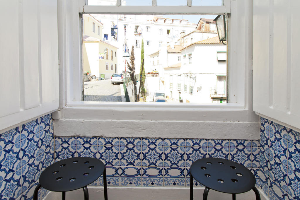 Bairrus Lisbon Apartments - Alfama Экстерьер фото